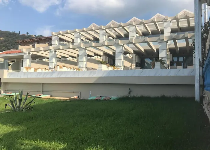 Agios Gordios Hotel