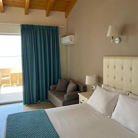 Agios Gordios Hotel